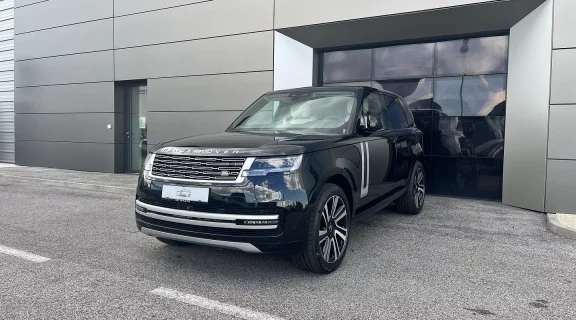 Range Rover Autobiography P530 AWD SWB