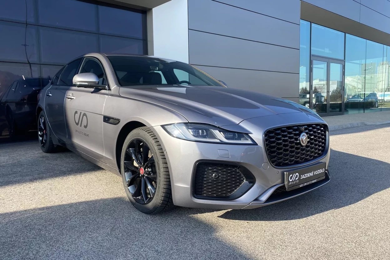 Jaguar XF SE AWD 2.0 I4 D200 MHEV obrázok č. 9