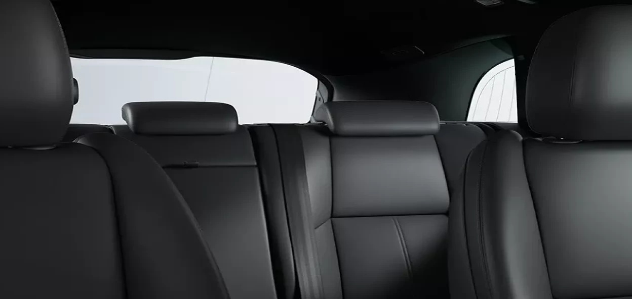 Range Rover Velar S D200 MHEV AWD  obrázok č. 4