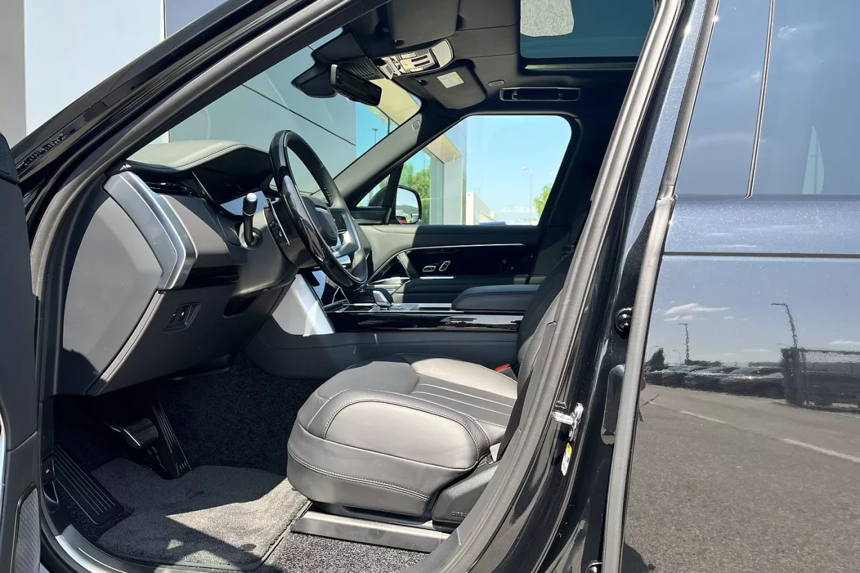 Range Rover Autobiography P550e PHEV SWB AUTOMAT AWD obrázok č. 8