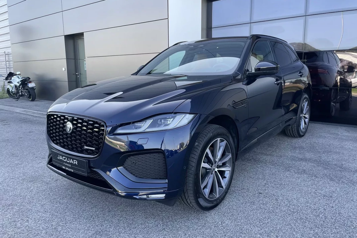 Jaguar F-Pace R-Dynamic SE D200 AWD AUTOMAT MHEV obrázok č. 0