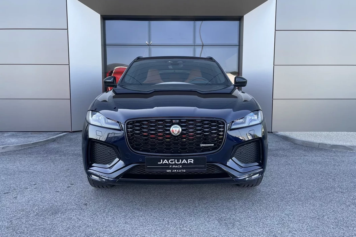 Jaguar F-Pace R-Dynamic SE D200 AWD AUTOMAT MHEV obrázok č. 7