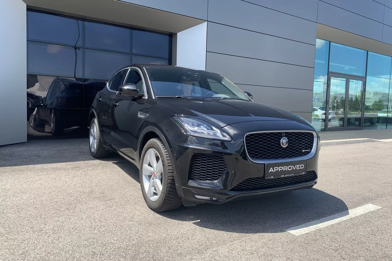 Jaguar E-Pace R-Dynamic SE  2.0 I4 180k AWD obrázok č. 2