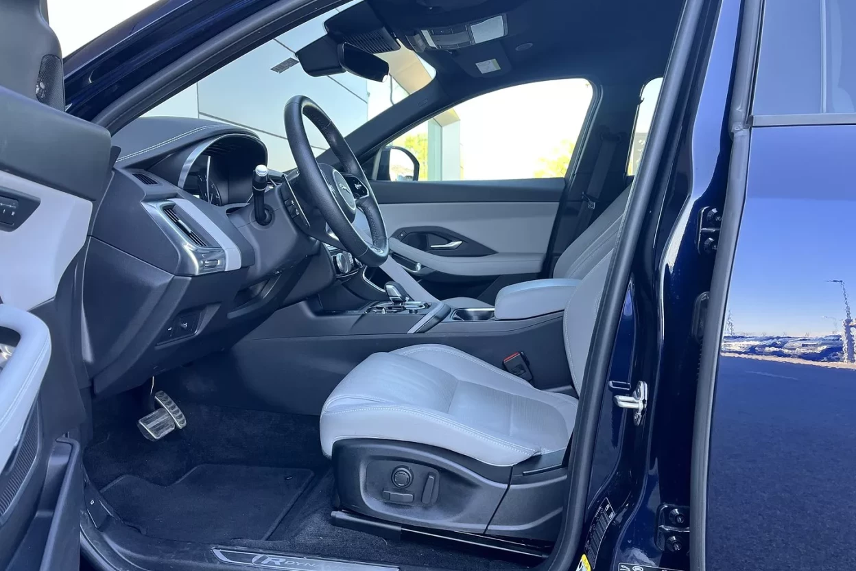 Jaguar E-Pace R-Dynamic SE 2.0 I4 P200 MHEV obrázok č. 8
