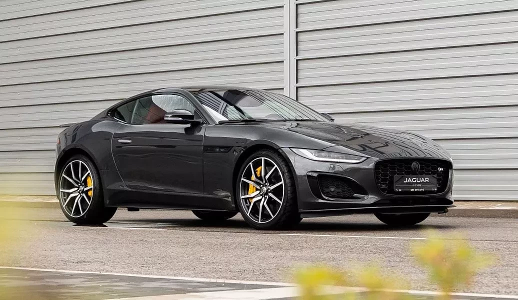 Jaguar F-Type Coupe 5.0L V8 575k S/C R75 AWD A/T obrázok č. 0