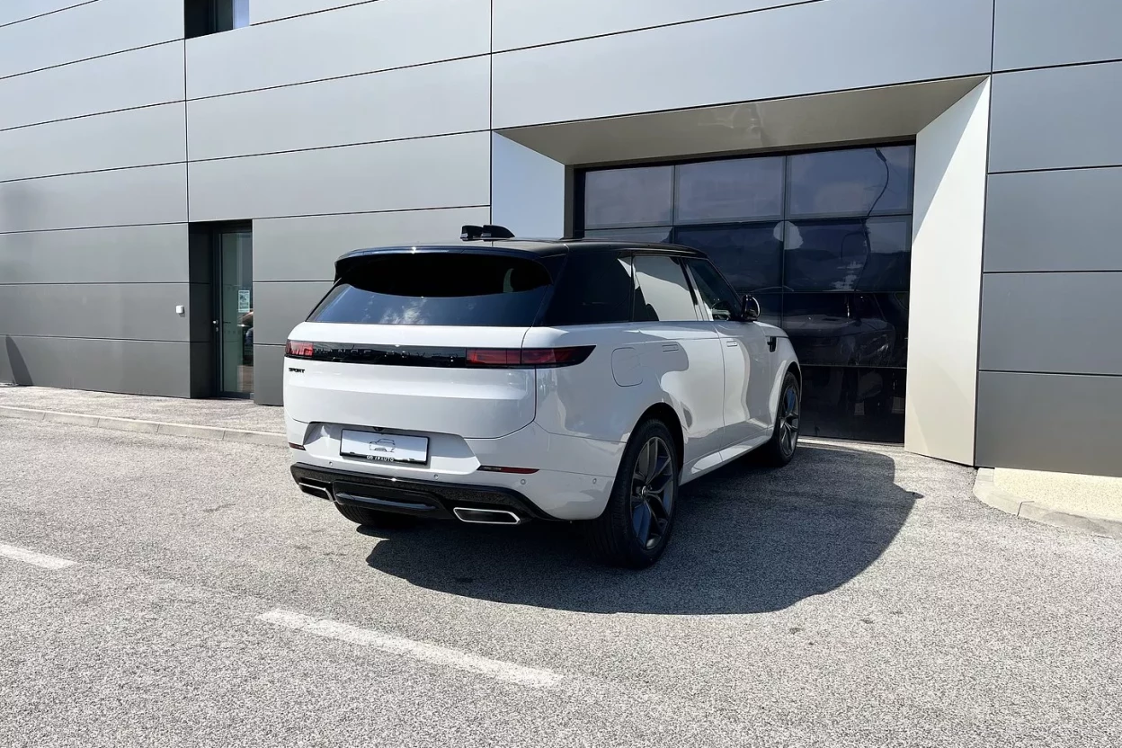 Range Rover Sport Dynamic SE P460e PHEV AWD obrázok č. 5