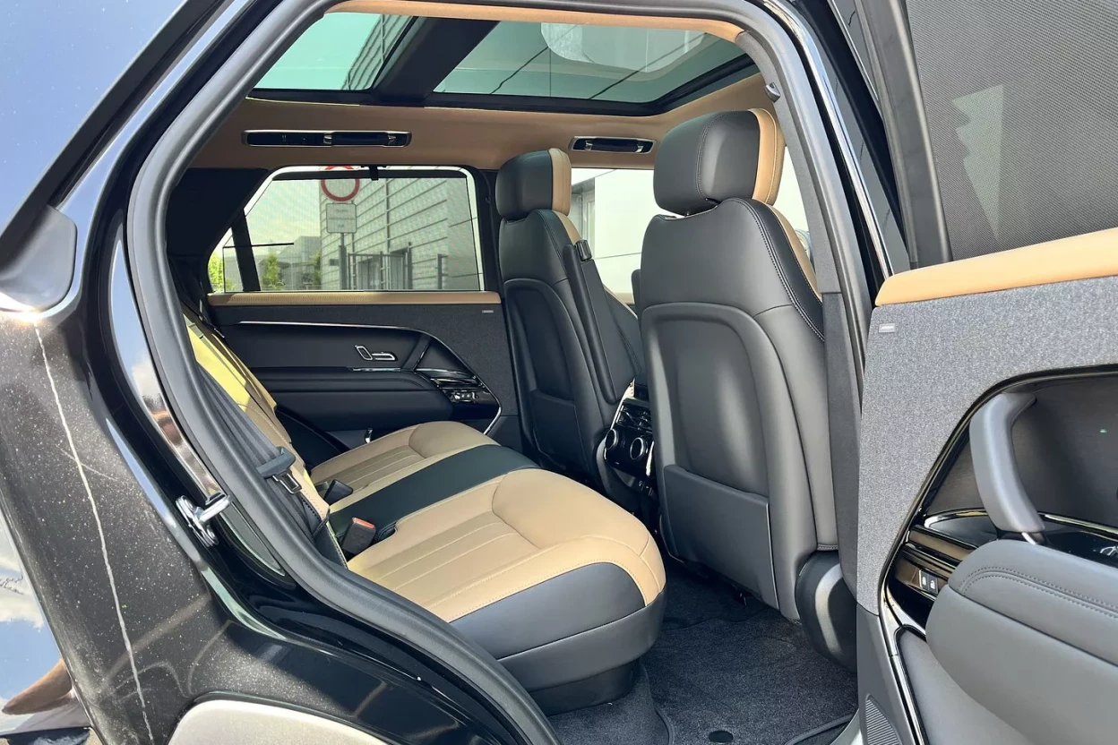 Range Rover Sport Dynamic SE P460e PHEV AWD Automat obrázok č. 10