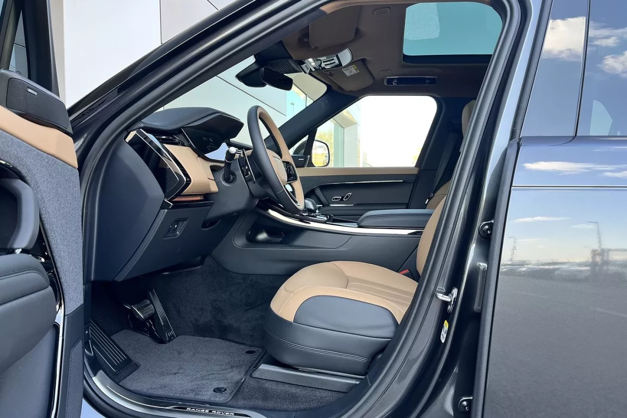 Land Rover Range Rover Sport Dynamic SE P460e PHEV AWD Automat obrázok č. 8