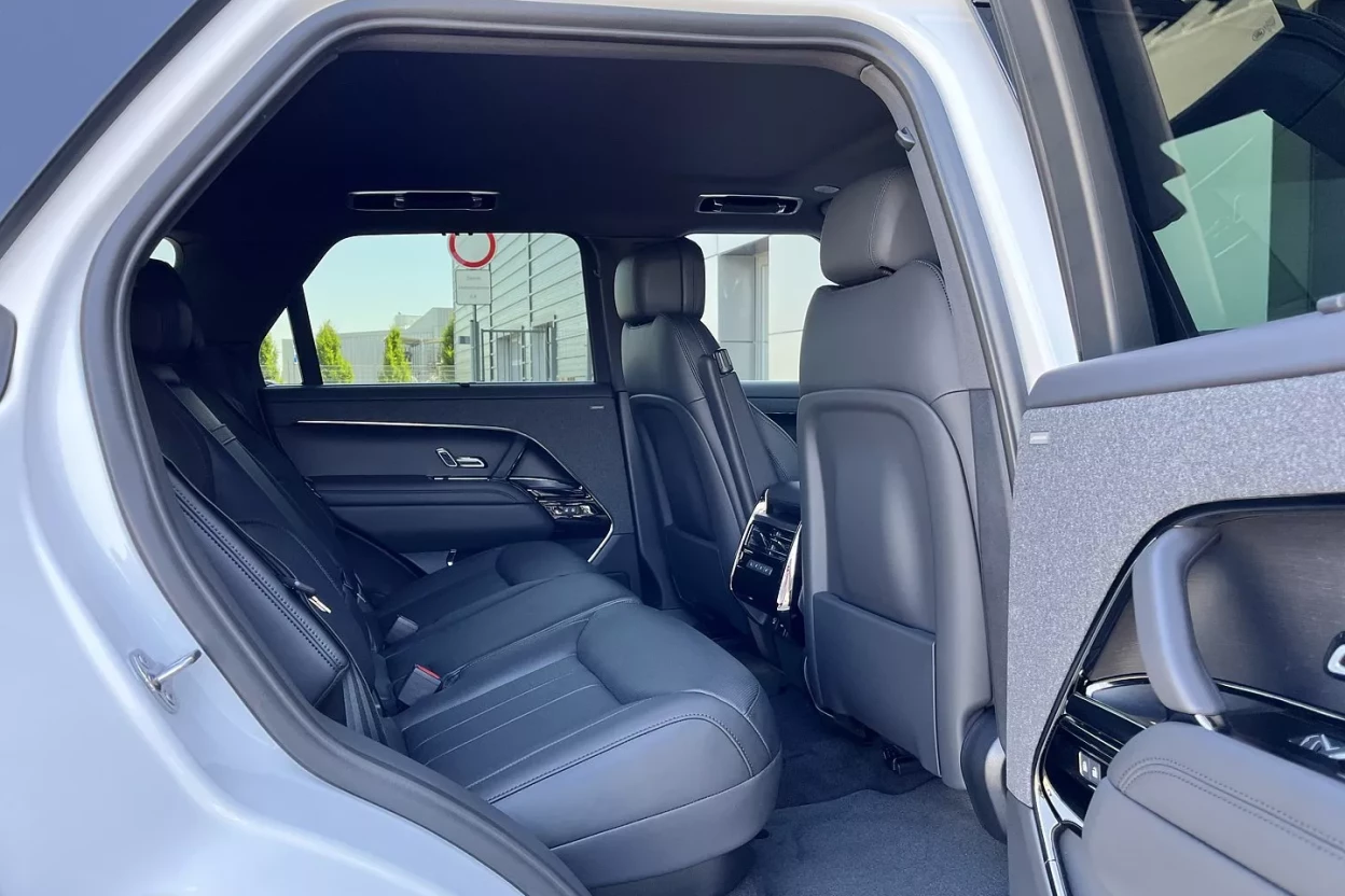 Range Rover Sport Dynamic SE D300 MHEV AWD obrázok č. 10