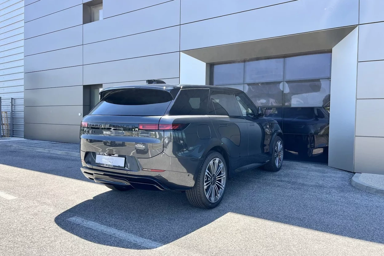 Range Rover Sport Dynamic HSE D300 MHEV AWD  obrázok č. 3