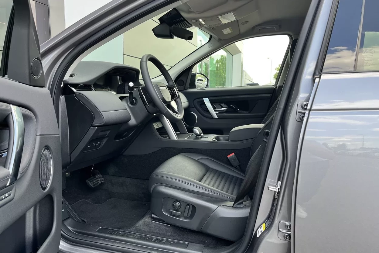 Land Rover Discovery Sport S D165 AWD AUTOMAT MHEV obrázok č. 8