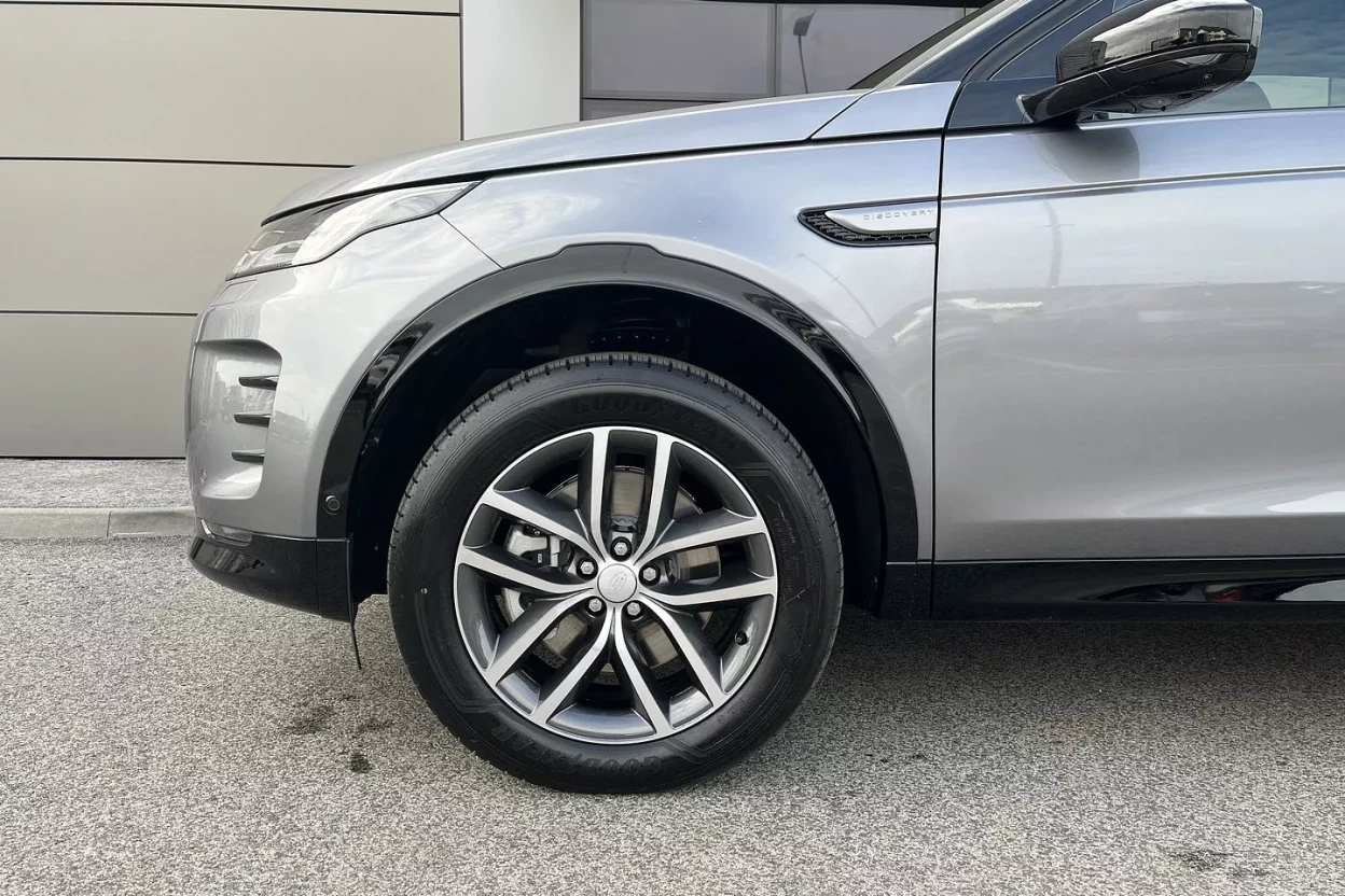 Land Rover Discovery Sport Dynamic SE D200 AWD AUTOMAT MHEV obrázok č. 7