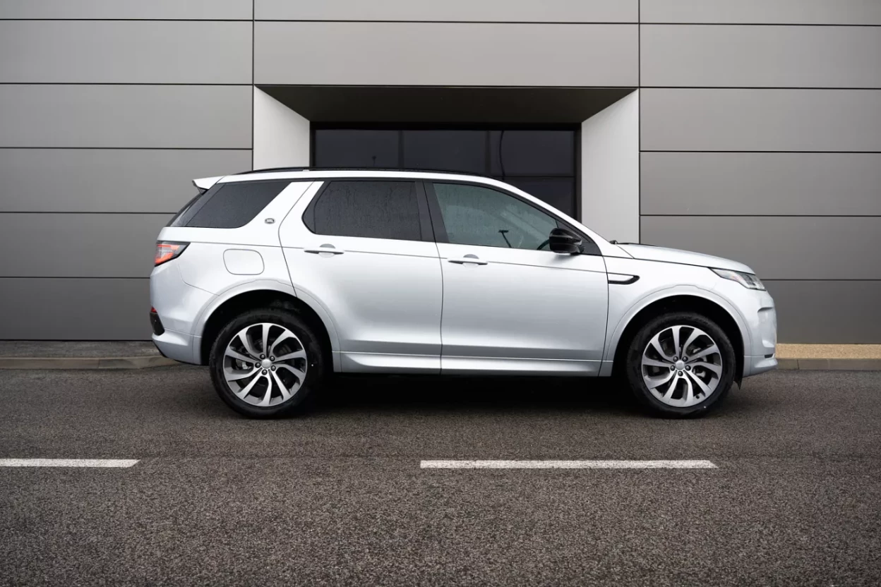 Land Rover Discovery Sport R-Dynamic S D165 MHEV AWD AUTOMAT obrázok č. 5