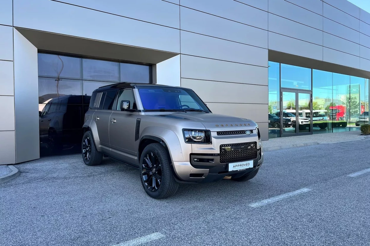 Land Rover Defender 110 OCTA P635 V8 MHEV AWD obrázok č. 2