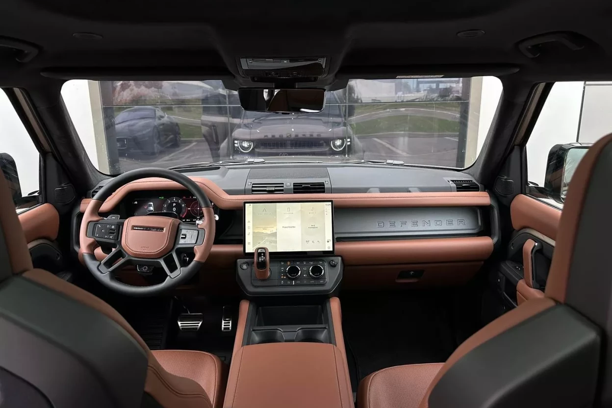 Defender 110 OCTA  P635 V8 MHEV AUTOMAT AWD obrázok č. 9