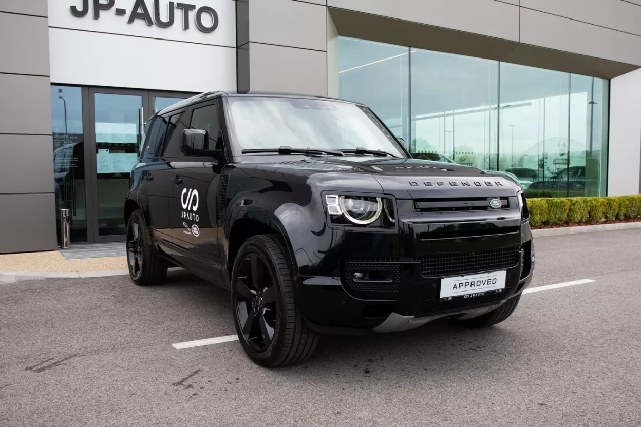 Land Rover Defender 110 110 V8 5.0 P525 A/T AWD obrázok č. 2