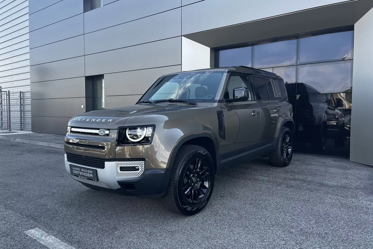 Land Rover Defender 110 S D200 AWD AUTOMAT MHEV obrázok č. 0