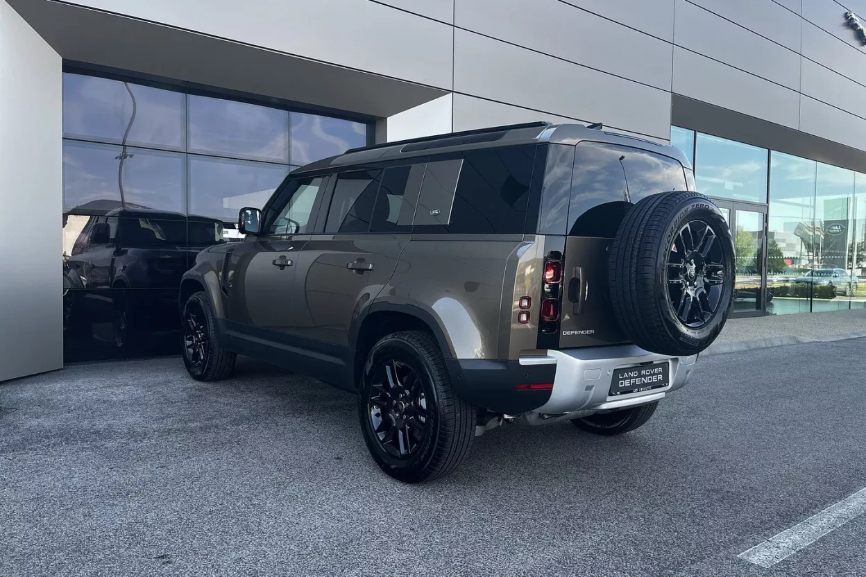 Land Rover Defender 110 S D200 AWD AUTOMAT MHEV obrázok č. 5