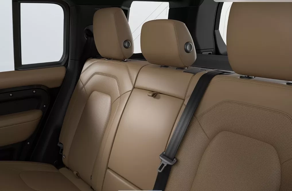 Defender 110 X-Dynamic HSE D350  MHEV AWD obrázok č. 5