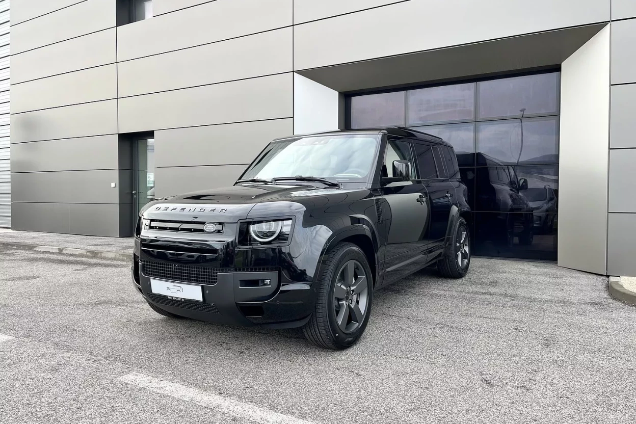 Defender 110 X-Dynamic HSE D350 MHEV AWD obrázok č. 0