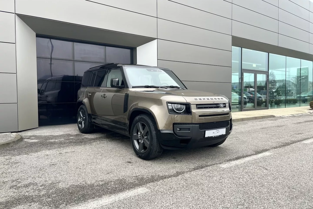 Defender 110 X-Dynamic HSE D350 MHEV AWD obrázok č. 2
