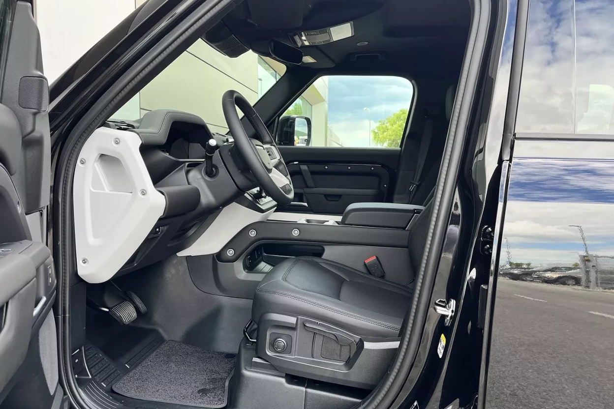 Land Rover Defender 110 S D200 MHEV AUTOMAT AWD obrázok č. 8