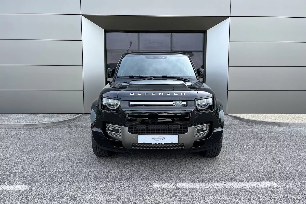 Land Rover Defender 110 X-Dynamic SE D250 MHEV AUTOMAT AWD obrázok č. 1