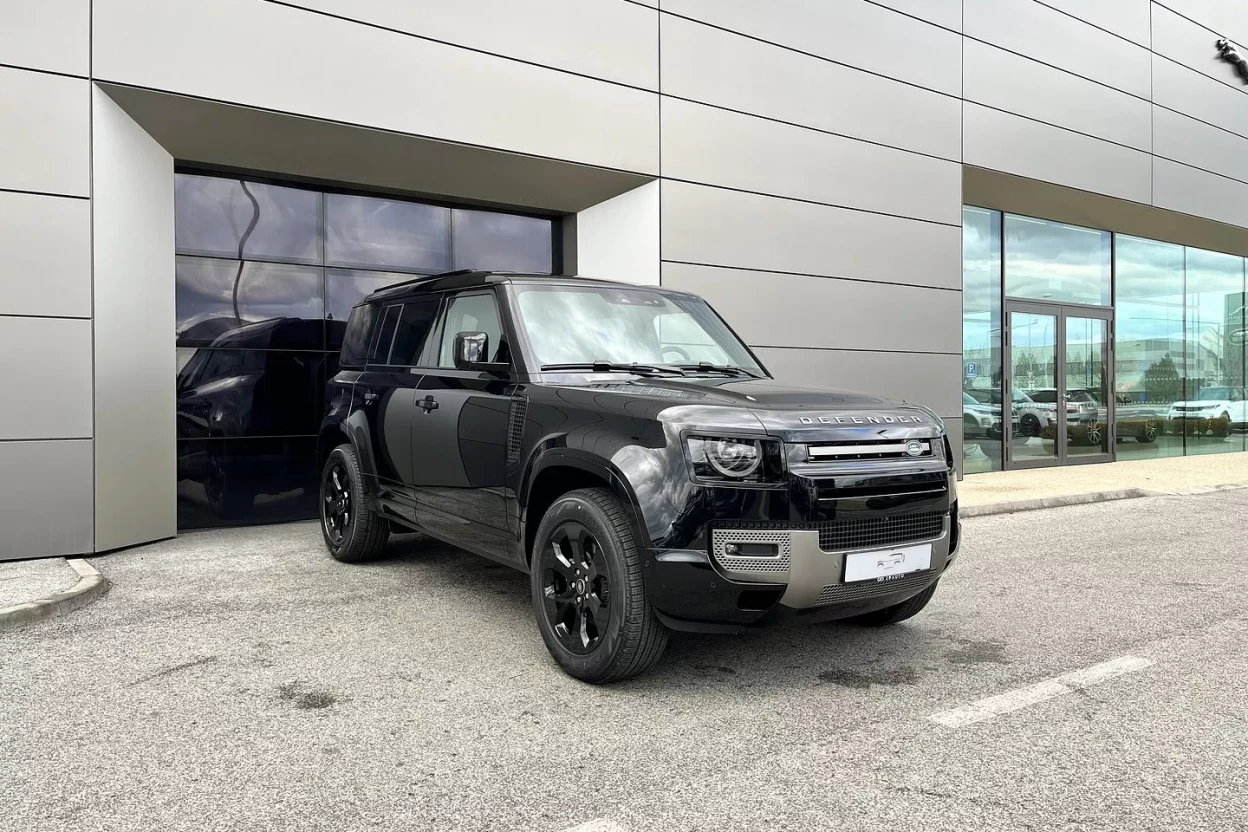 Defender 110 X-Dynamic SE D200 MHEV AWD obrázok č. 2