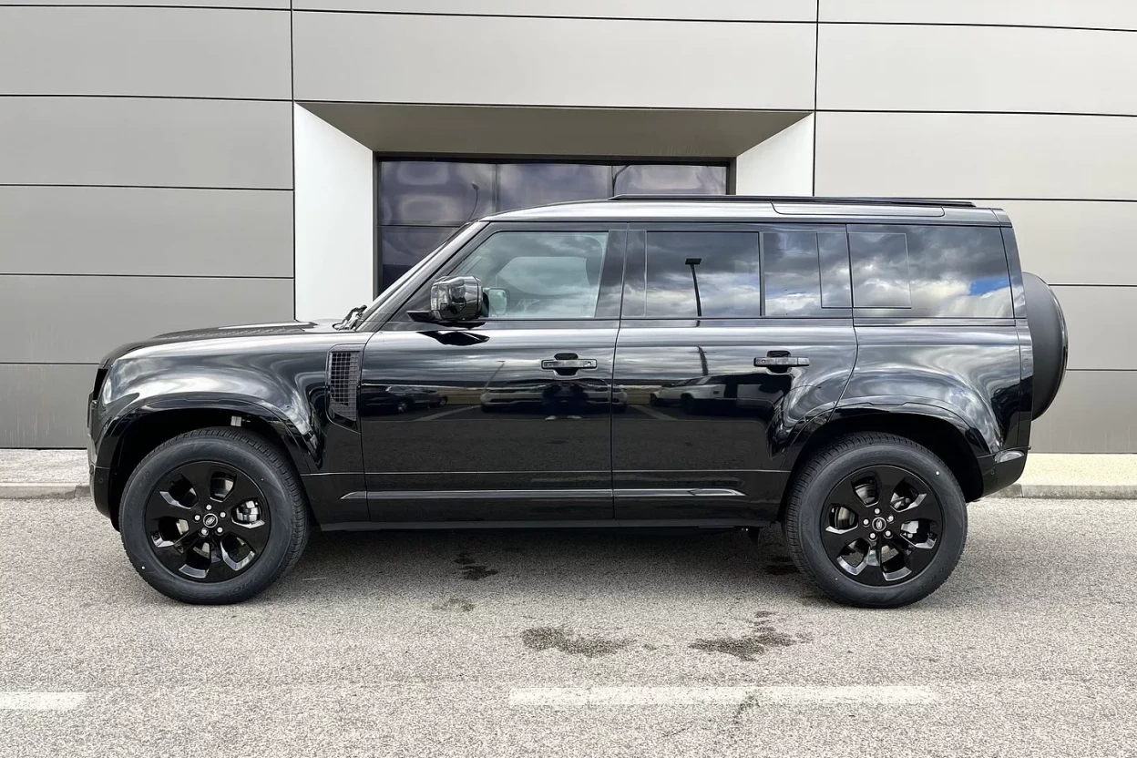 Defender 110 X-Dynamic SE D200 MHEV AWD obrázok č. 6