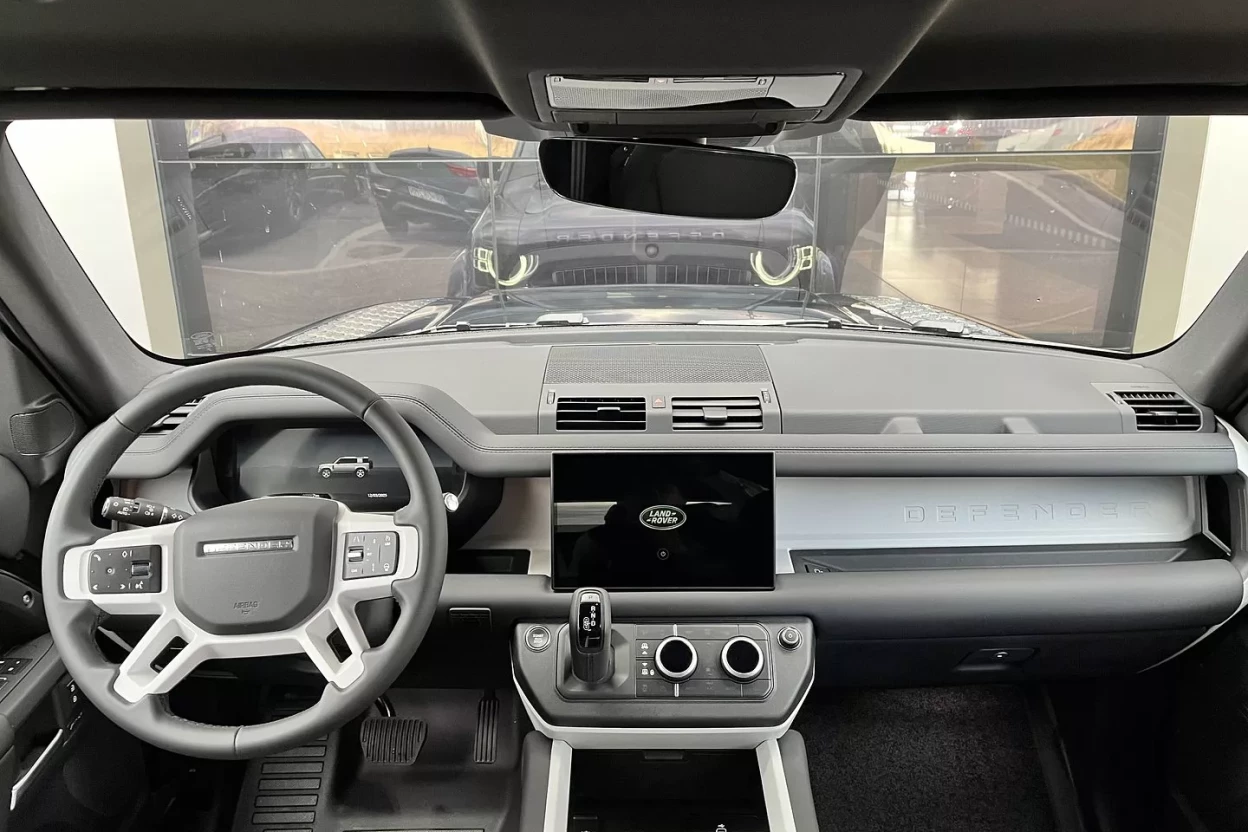 Defender 110 X-Dynamic SE D200 MHEV AWD obrázok č. 9