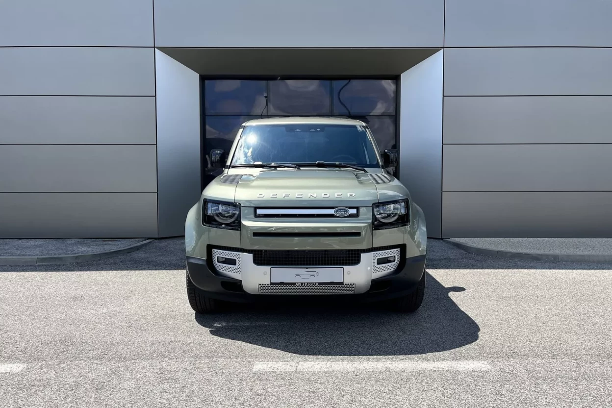 Land Rover Defender 110 S D200 MHEV AUTOMAT AWD obrázok č. 1