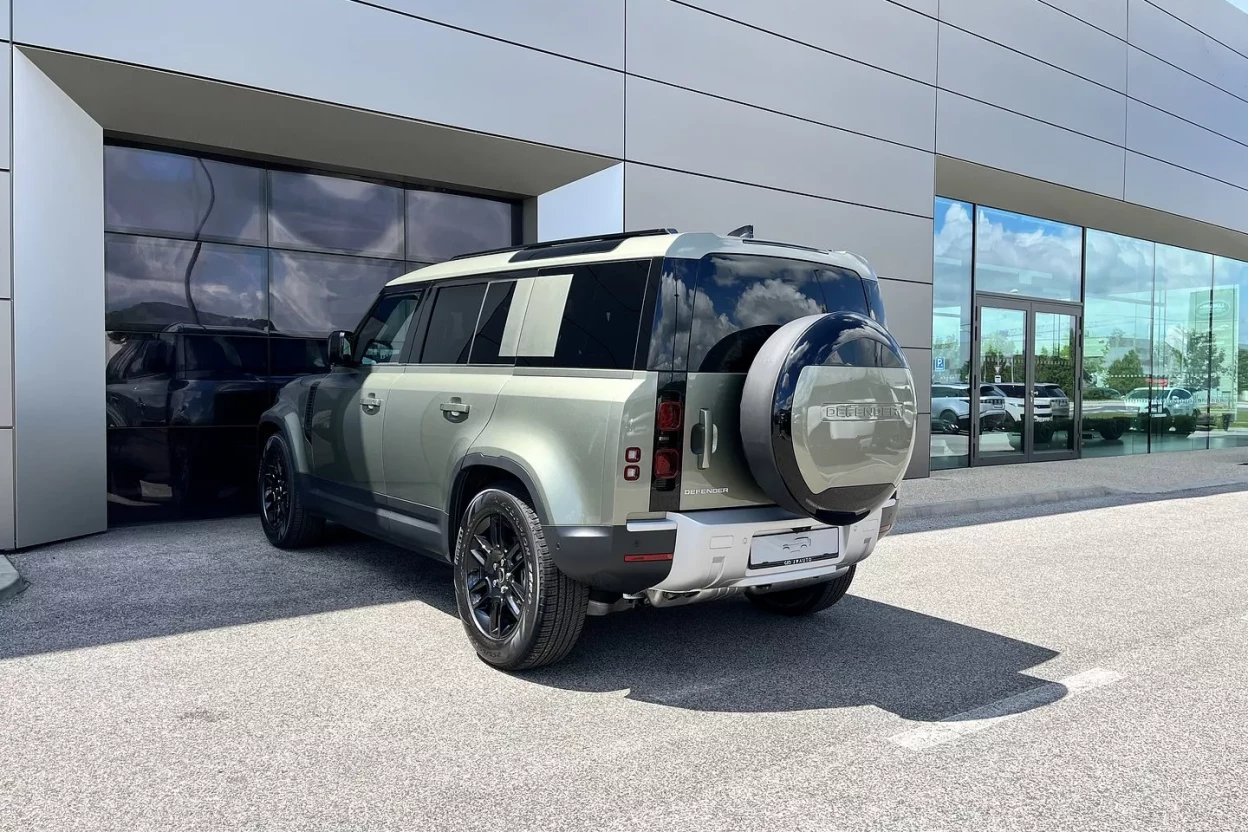 Land Rover Defender 110 S D200 MHEV AUTOMAT AWD obrázok č. 5