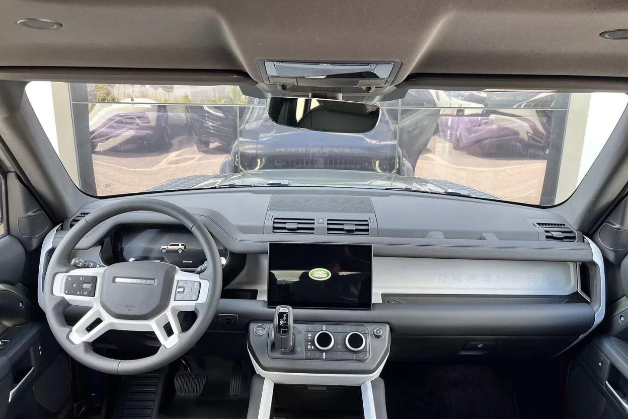 Land Rover Defender 110 S D200 MHEV AUTOMAT AWD obrázok č. 9