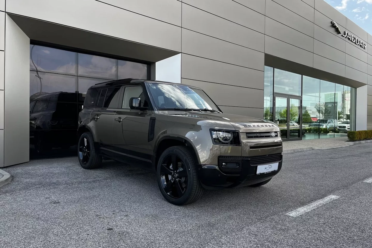 Land Rover Defender 110 X-Dynamic HSE D300  AWD AUTOMAT MHEV obrázok č. 1