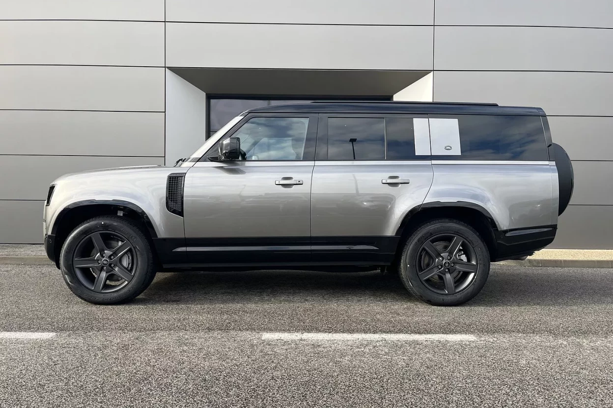 Defender 130 X-Dynamic SE D300 obrázok č. 7