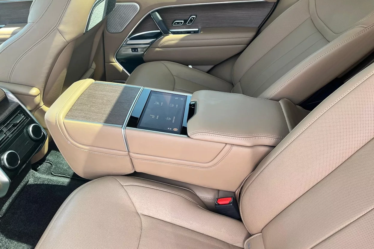 Range Rover Autobiography PHEV460 AWD obrázok č. 11