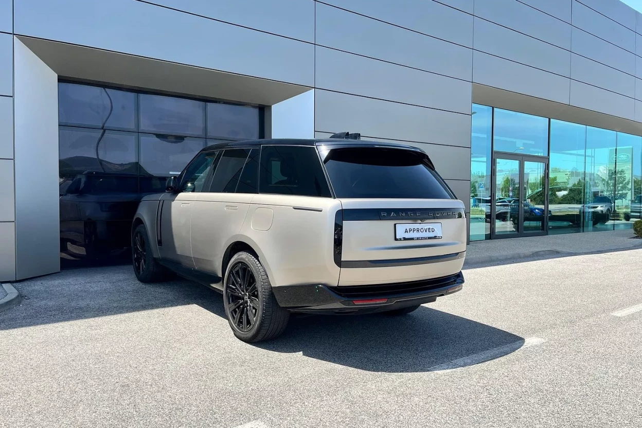 Range Rover Autobiography PHEV460 AWD obrázok č. 3