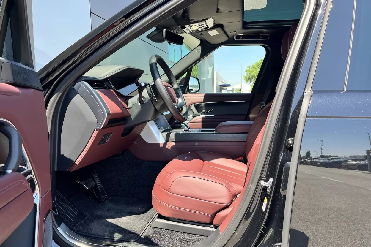 Range Rover Autobiography P530 AWD obrázok č. 8
