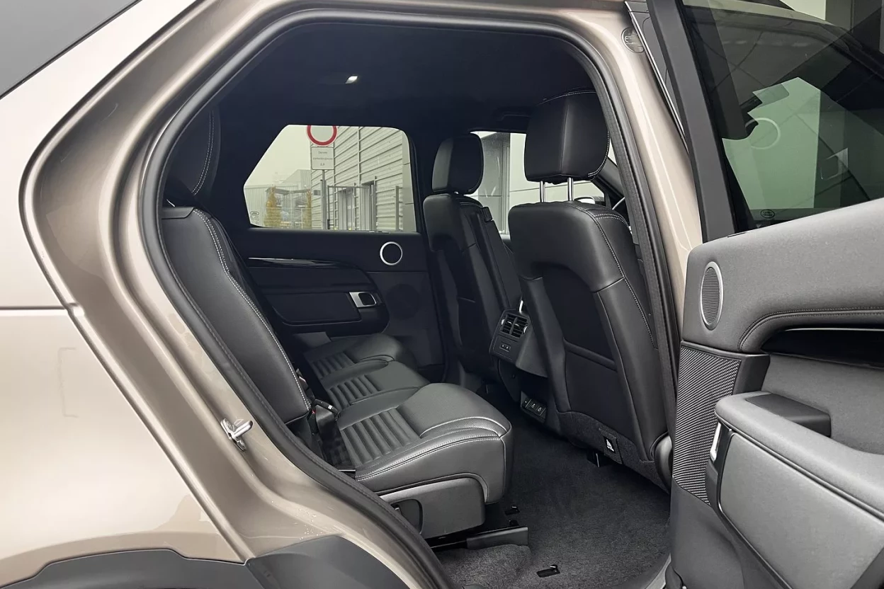 Land Rover Discovery S D 250 MHEV AUTOMAT AWD obrázok č. 10