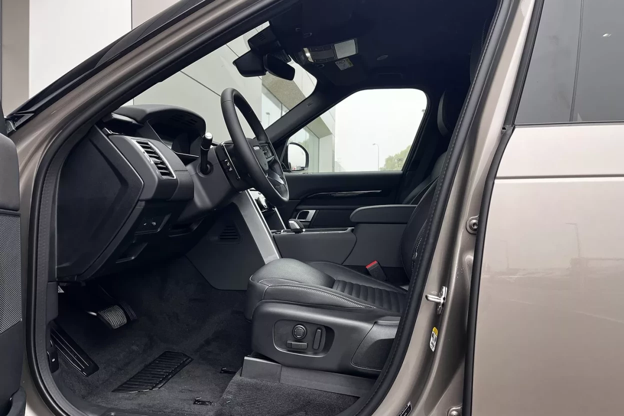 Land Rover Discovery S D 250 MHEV AUTOMAT AWD obrázok č. 9