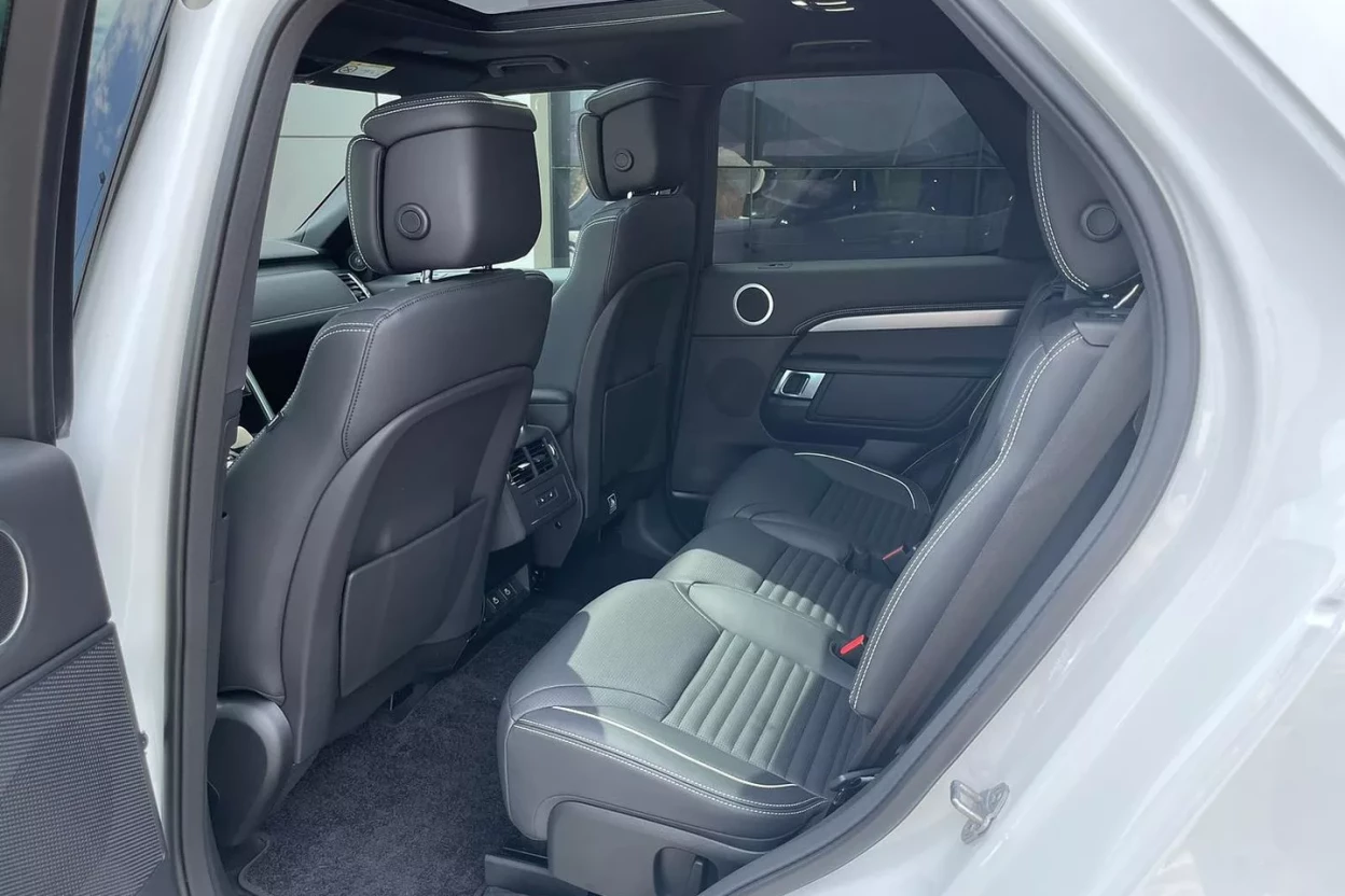 Discovery R-Dynamic SE D250 MHEV AWD  obrázok č. 10