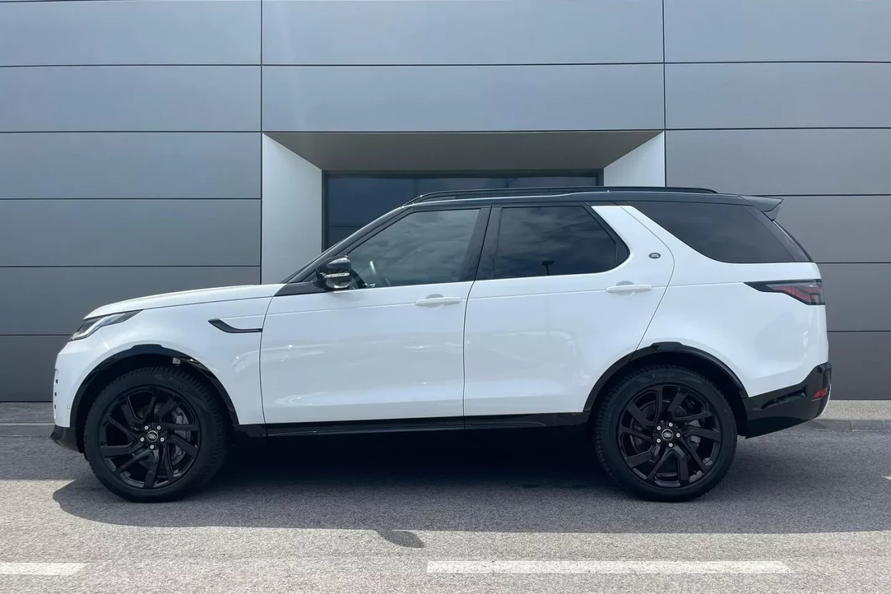 Discovery R-Dynamic SE 3.0 I6 D250 AWD A/T obrázok č. 3