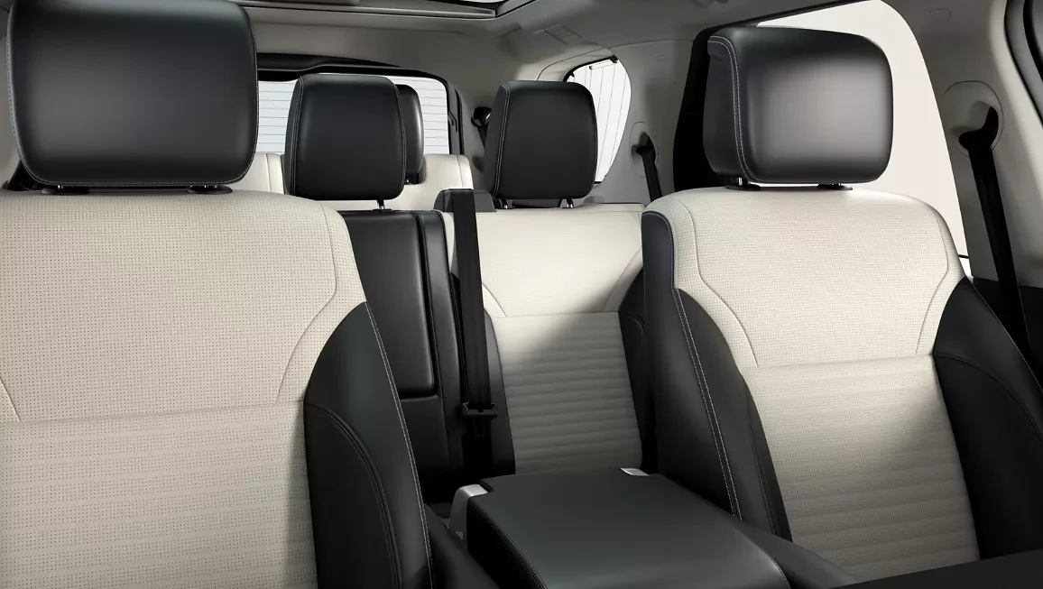 Land Rover Discovery Dynamic SE D250 MHEV AWD obrázok č. 4