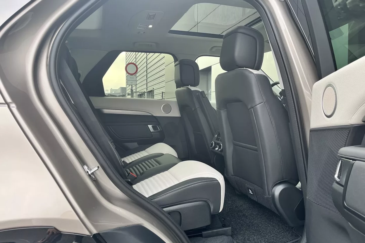 Discovery Dynamic SE D250 MHEV AWD obrázok č. 10