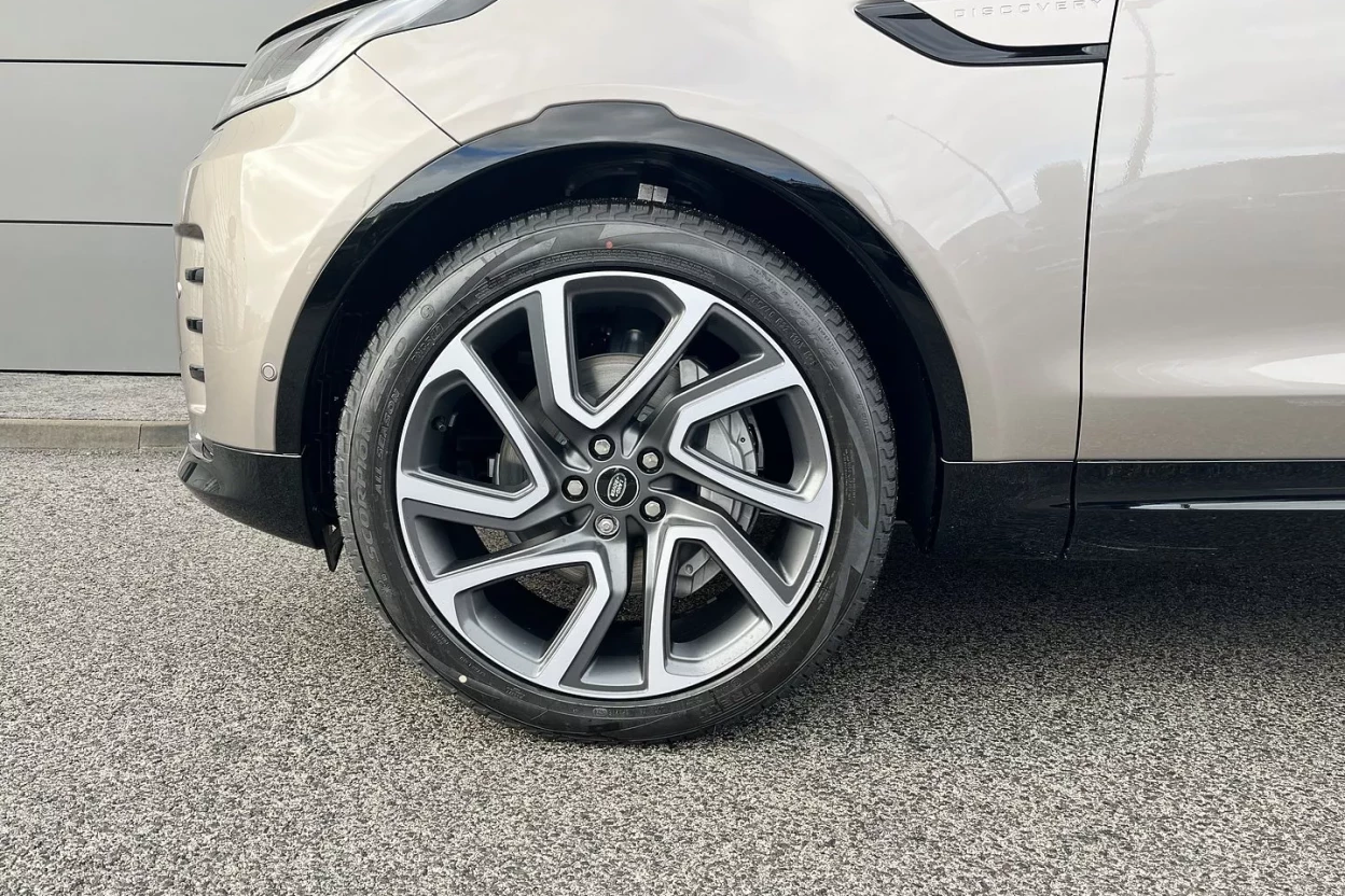 Discovery Dynamic SE D250 MHEV AWD obrázok č. 6