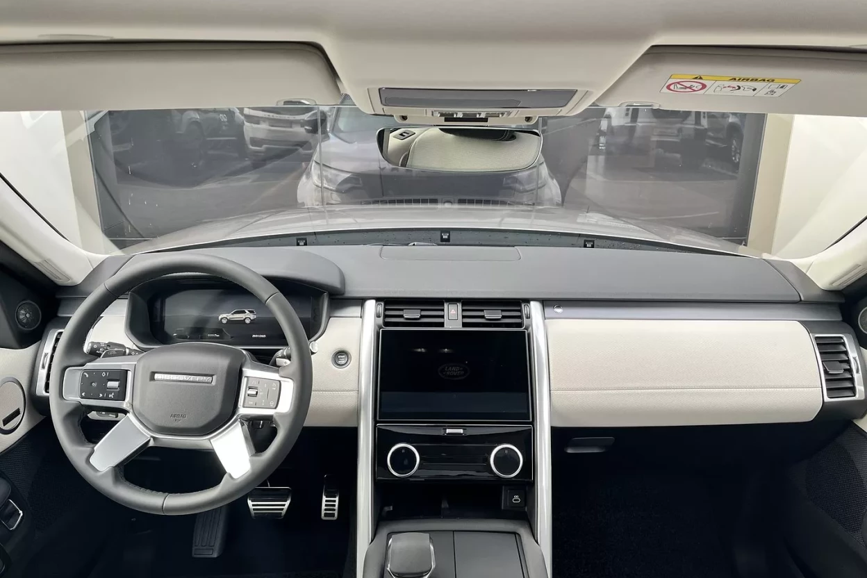 Discovery Dynamic SE D250 MHEV AWD obrázok č. 9