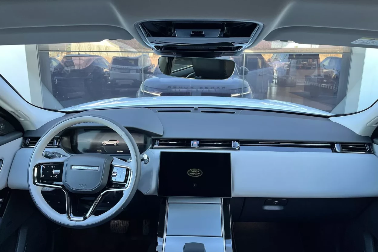 Land Rover Range Rover Velar S D200 AWD MHEV AUTOMAT obrázok č. 9