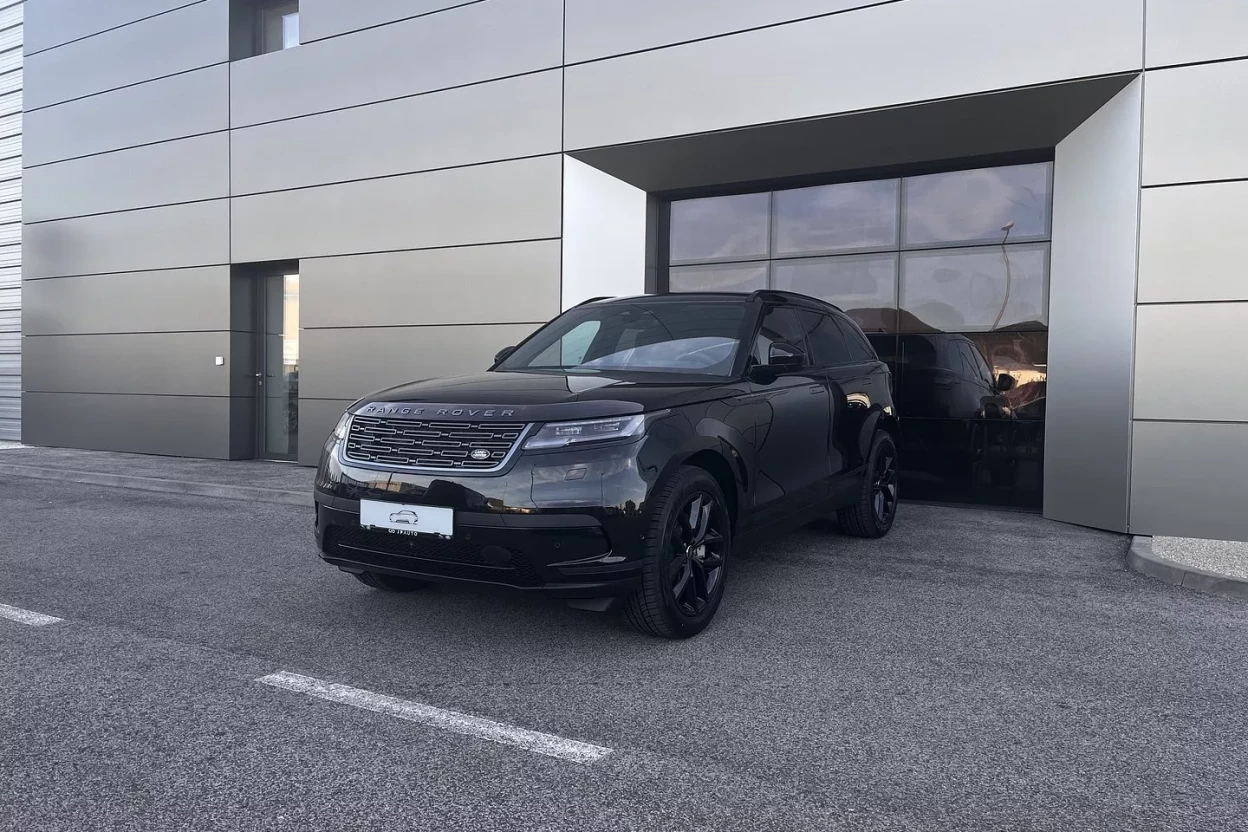 Land Rover Range Rover Velar S D200 AWD AUTOMAT MHEV obrázok č. 0