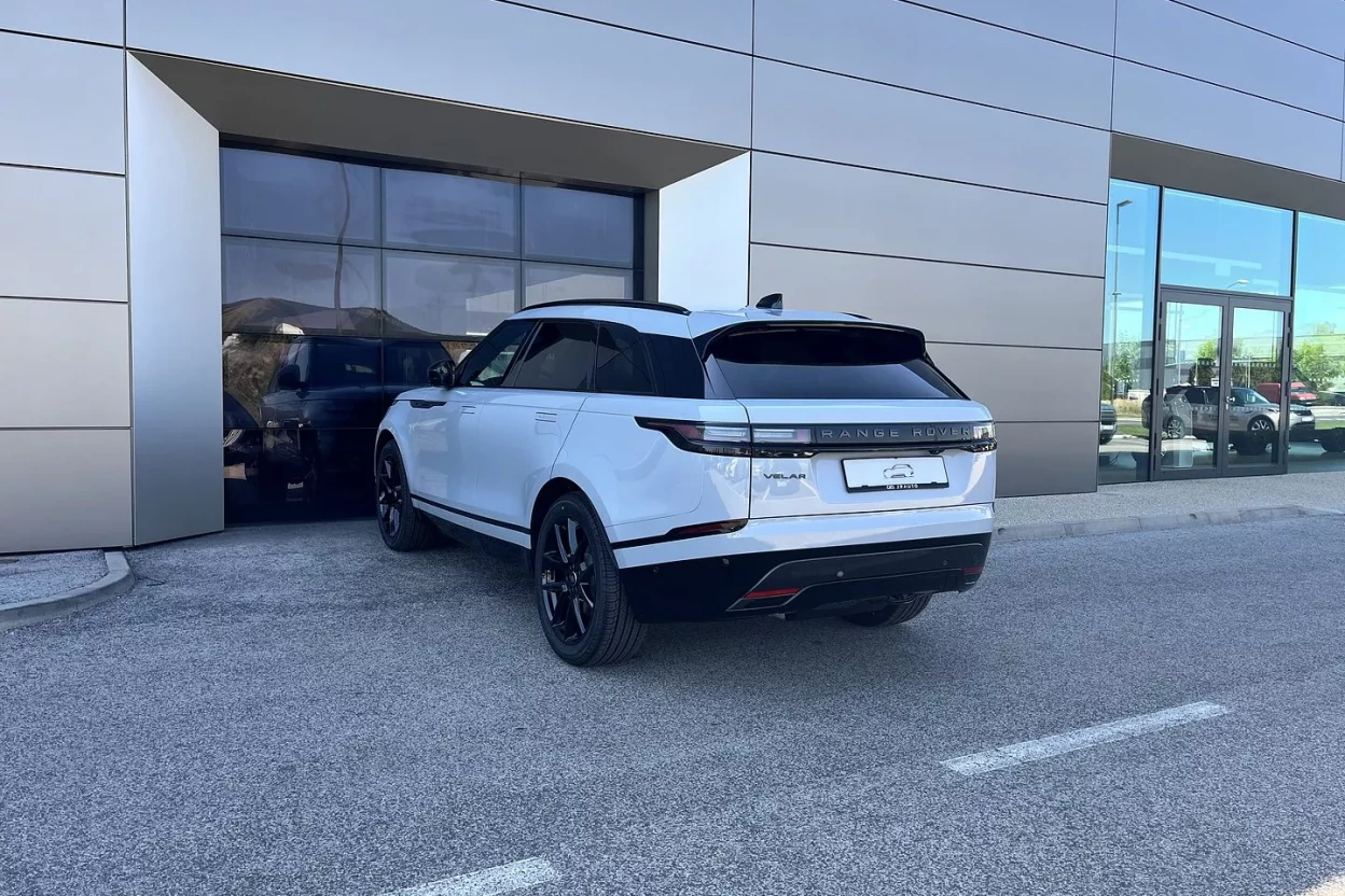 Range Rover Velar  Dynamic SE D200 AWD MHEV AUTOMAT obrázok č. 3