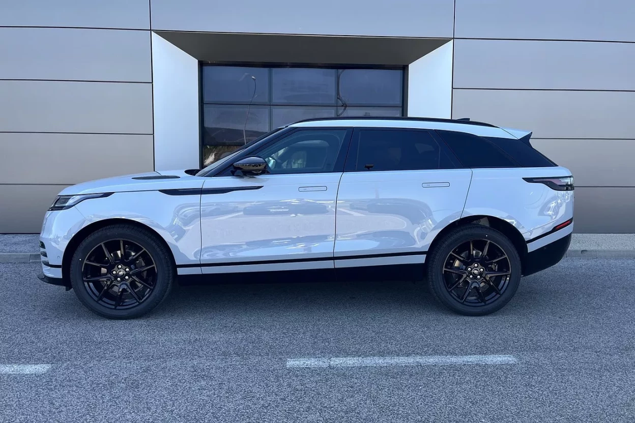 Range Rover Velar  Dynamic SE D200 AWD MHEV  obrázok č. 6